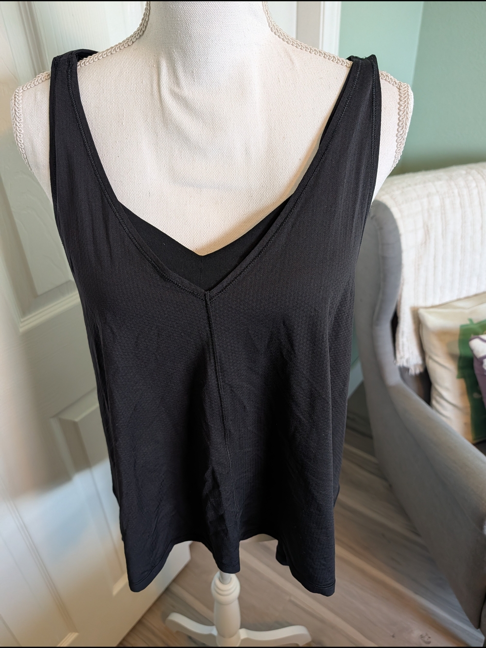 lululemon athletica Black V-Neck Layered Tank